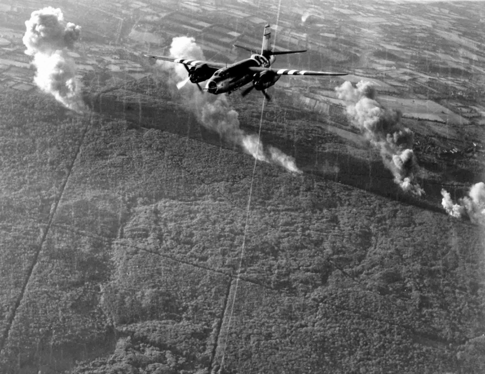 Okruchy Historii: B-26 - Byle wystartować