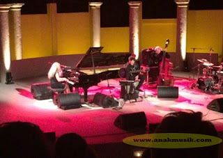 Perkembangan dan Sejarah Musik Jazz Di Dunia Perkembangan dan Sejarah Musik Jazz Di Dunia