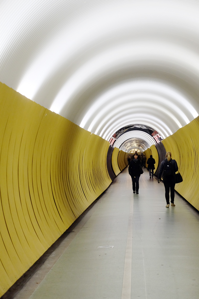Stockholm | 5 Tage zum Verlieben | Minza will Sommer Stockholm, Fahrt in die Stadt vom Flughafen Arlanda, öffentliche Verkehrsmittel, Geldkarte und Bargeld, secondhand shoppen, fair shopping, Museum, Kultur, Shopping, Nachtleben, Straßenbahn, Hotel Unterkunft