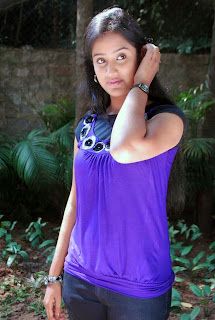 telugu actress sravani photos