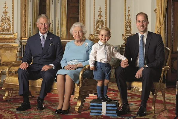 New Photos Queen Elizabeth, Princes Charles, Prince George, Prince William. Prince George wore Rachel Riley Shirt and Shorts, Amaiakids Socks, Start-Rite Shoes  
