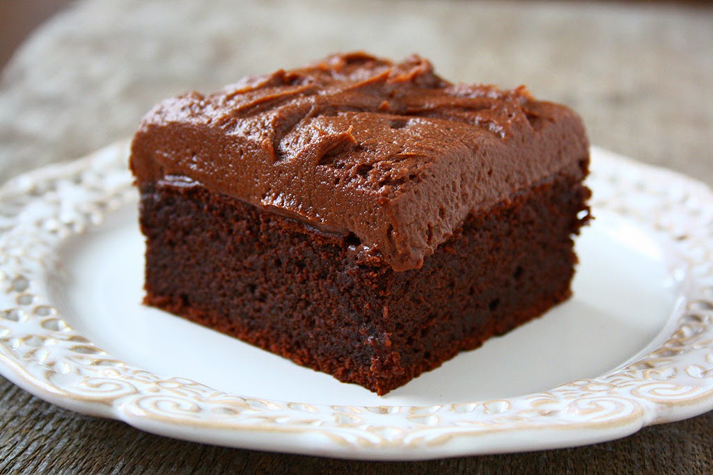 collecting memories: Chocolate Sour Cream Cake