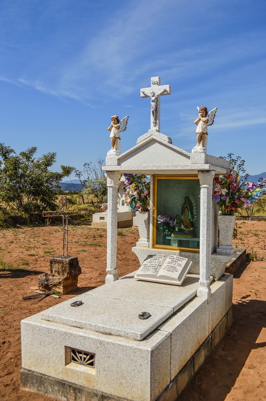 Cementerios de México Panteón de Mixtlán, Jalisco, México.