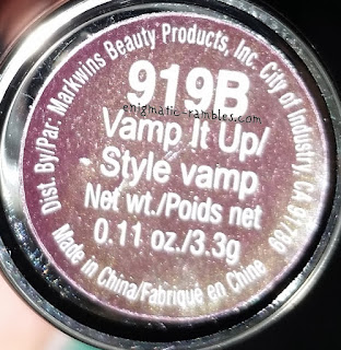 Swatch Wet n' Wild MegaLast Lip Color Vamp It Up Style (919B) Swatch-Wet-n-Wild-MegaLast-Lip-Color-Vamp-It-Up-Style-919B