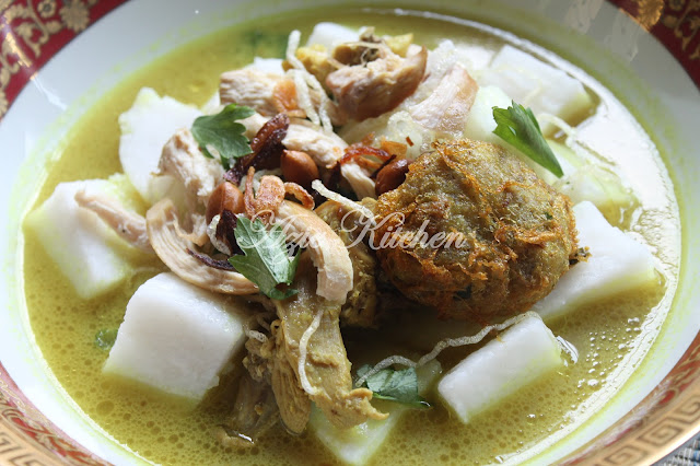 Soto Ayam Azie Kitchen