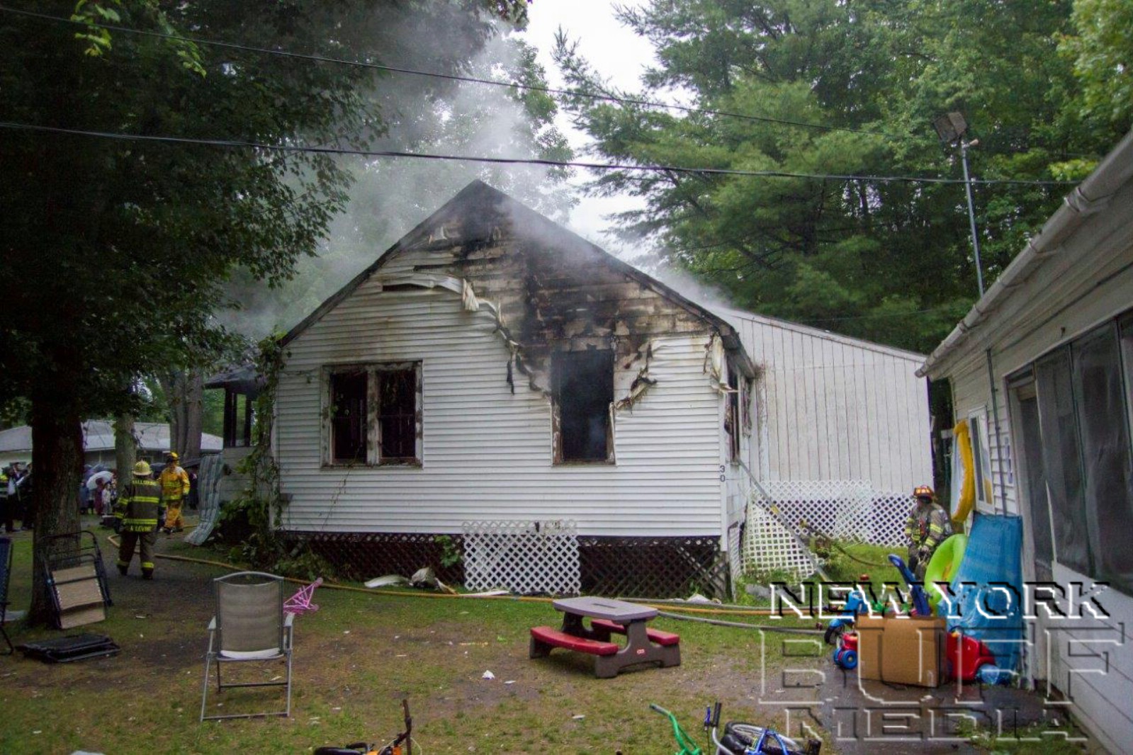 New York Buff Media Two Bungalows Destroyed At Blaze In Fallsburg