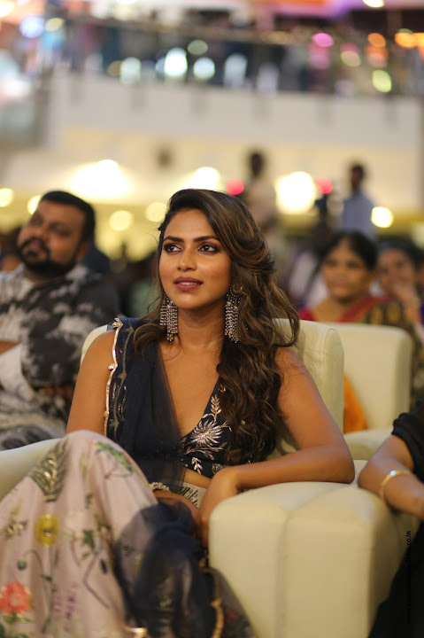 Amala Paul at Thiruttu Payale 2 audio launch