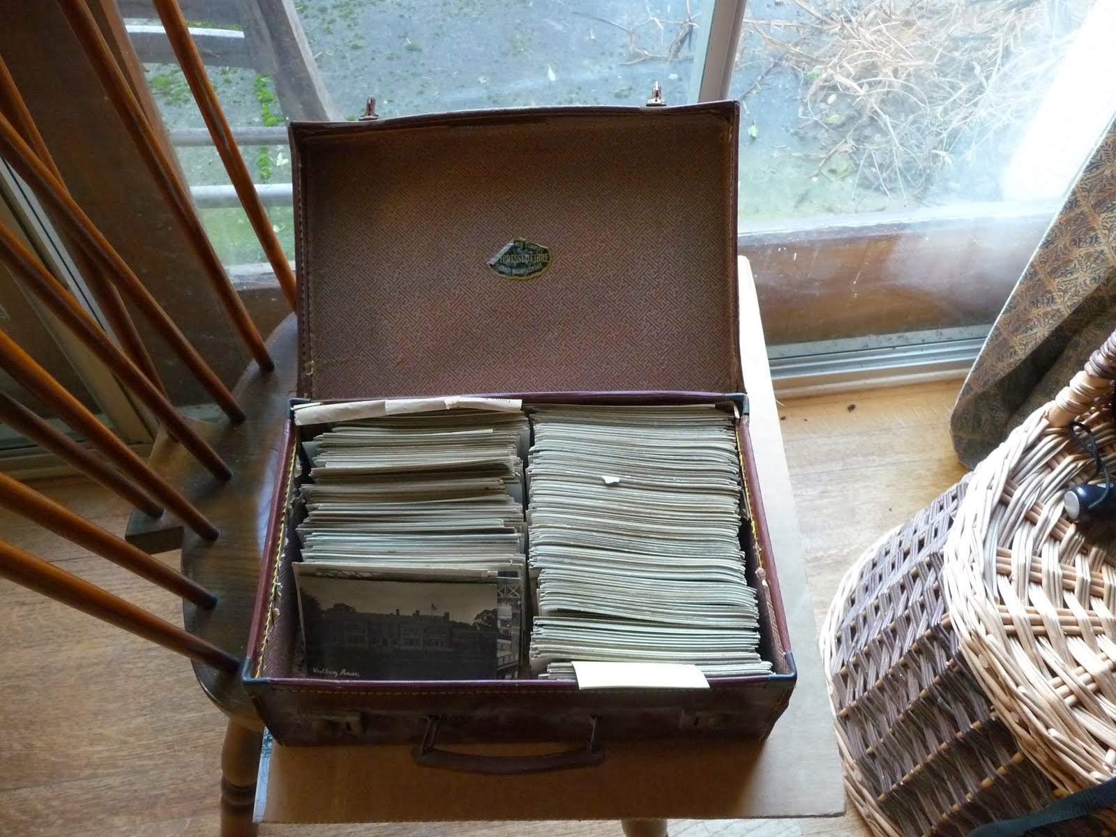A suitcase archive