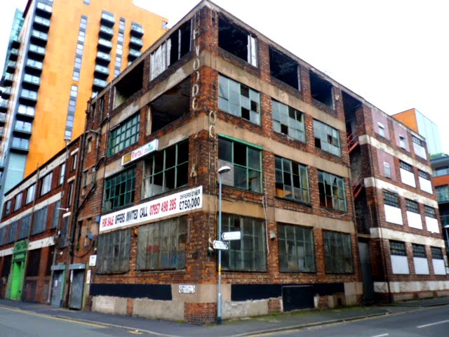 Fàbrica de Manchester tonalitat vermella-marró