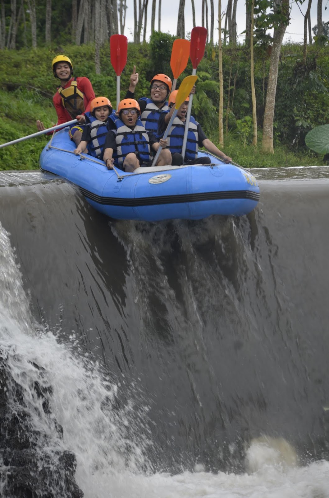 [Cuti Kemana] Bermain jeram bersama G-Raft, Glenmore.