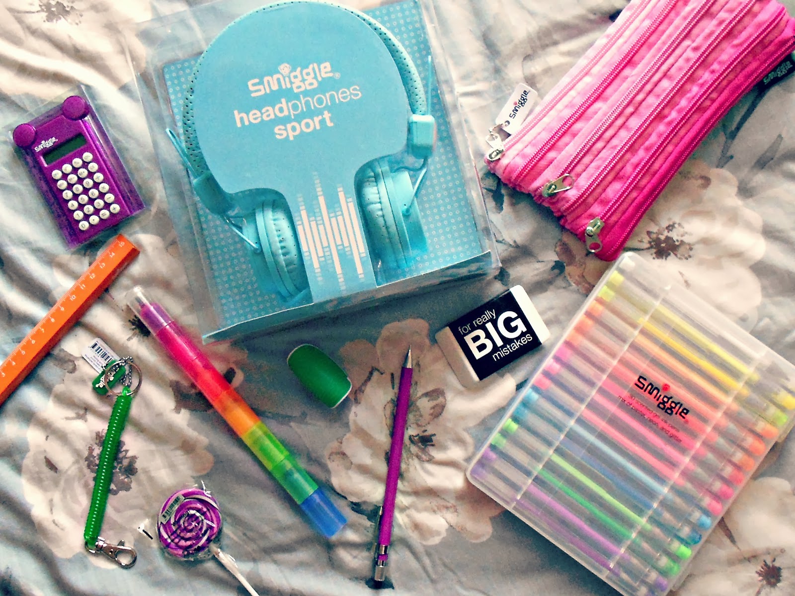Get Organized With Smiggle Stationary