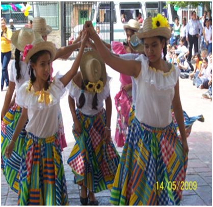 El Blog De Flor Mar Y Ojito Canciones E Himnos Que Se Cantan En La Escuela canciones e himnos que se cantan