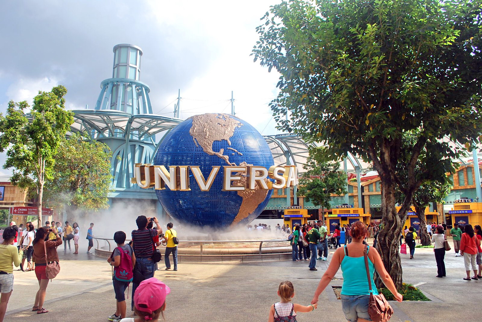 Reasons to Visit Singapore this Holiday Season Antilog Vacations Travel Blog Reasons to Visit Singapore this Holiday Season Antilog Vacations Travel Blog