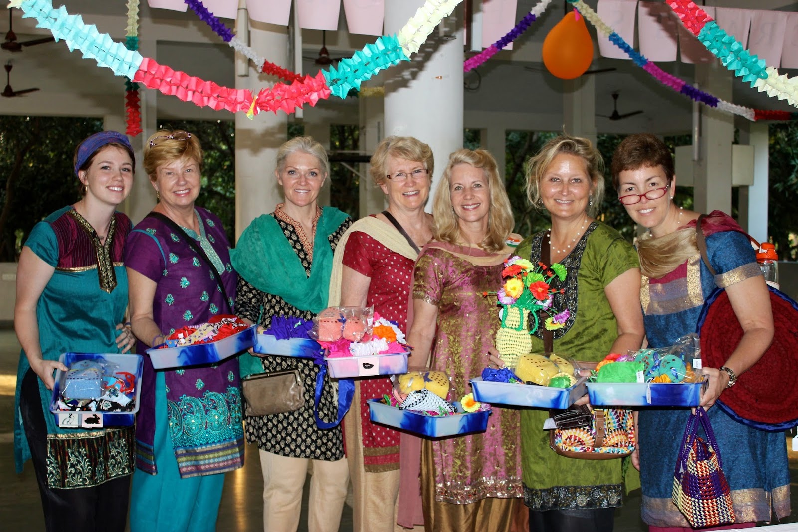 WomentoWomen Volunteer Session Dates Announced! Be the Change