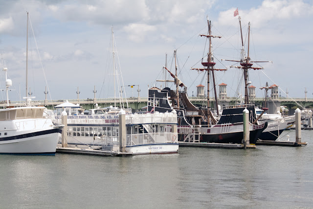 Carabela estilo Drake en el el puerto de San Agustin, Florida