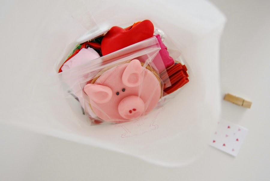 cumpleaños picnic. Birthday in a bag, picnic birthday