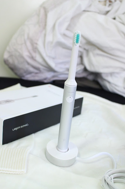 ubersonic review, ubersonic reviews, uber sonic blog review, uber sonic toothbrush, toothbrush subscription service uk, cheap electric toothbrushes, ubersonic uk review, uber sonic electric toothbrush review