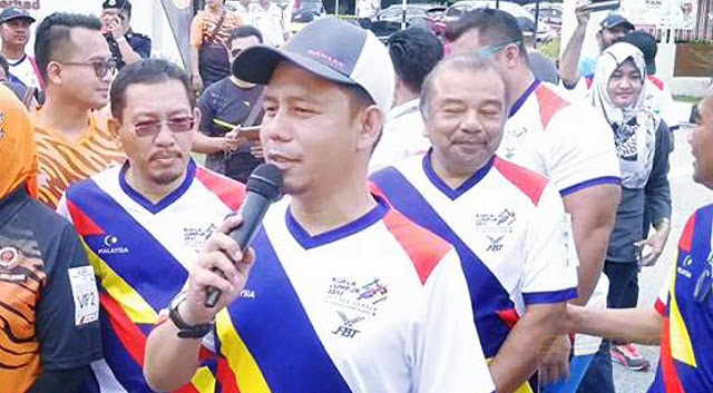 HENTI JADIKAN AHLI POLITIK LEMBAGA PENGARAH ANAK SYARIKAT SELANGOR