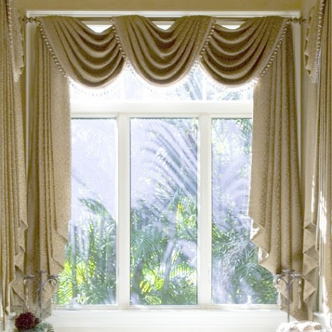 35 Beautiful Curtain Decoration Ideas for Bedroom | Home Designs Plans