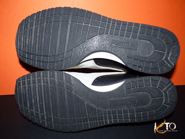 sneakers puma wanita