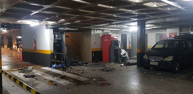 Caixas eletrônicos são explodidos em hotel de luxo de Brasília