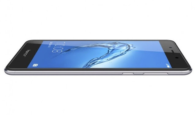 danh-gia-dien-thoai-huawei-honor-6c-2 danh-gia-dien-thoai-huawei-honor-6c-2