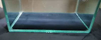 乱反射防止用塩ビ板を実際にベアタンクに設置してみた