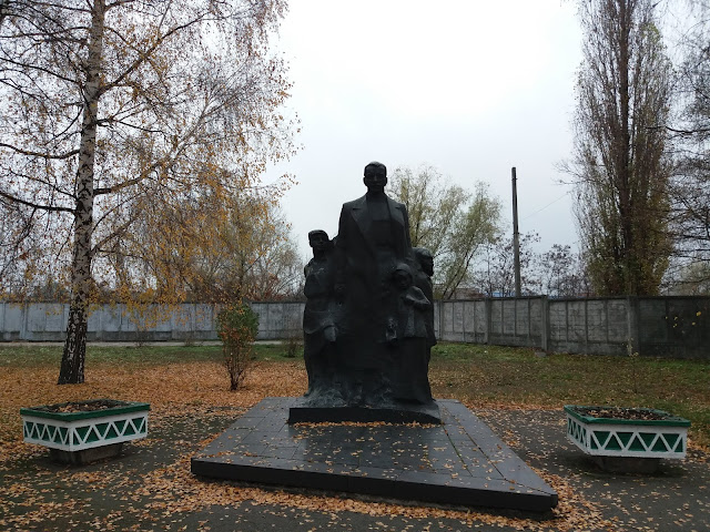 Пам’ятник «Макаренко і діти» (Кременчук) © Oleh Kushch, CC-BY-SA-4.0