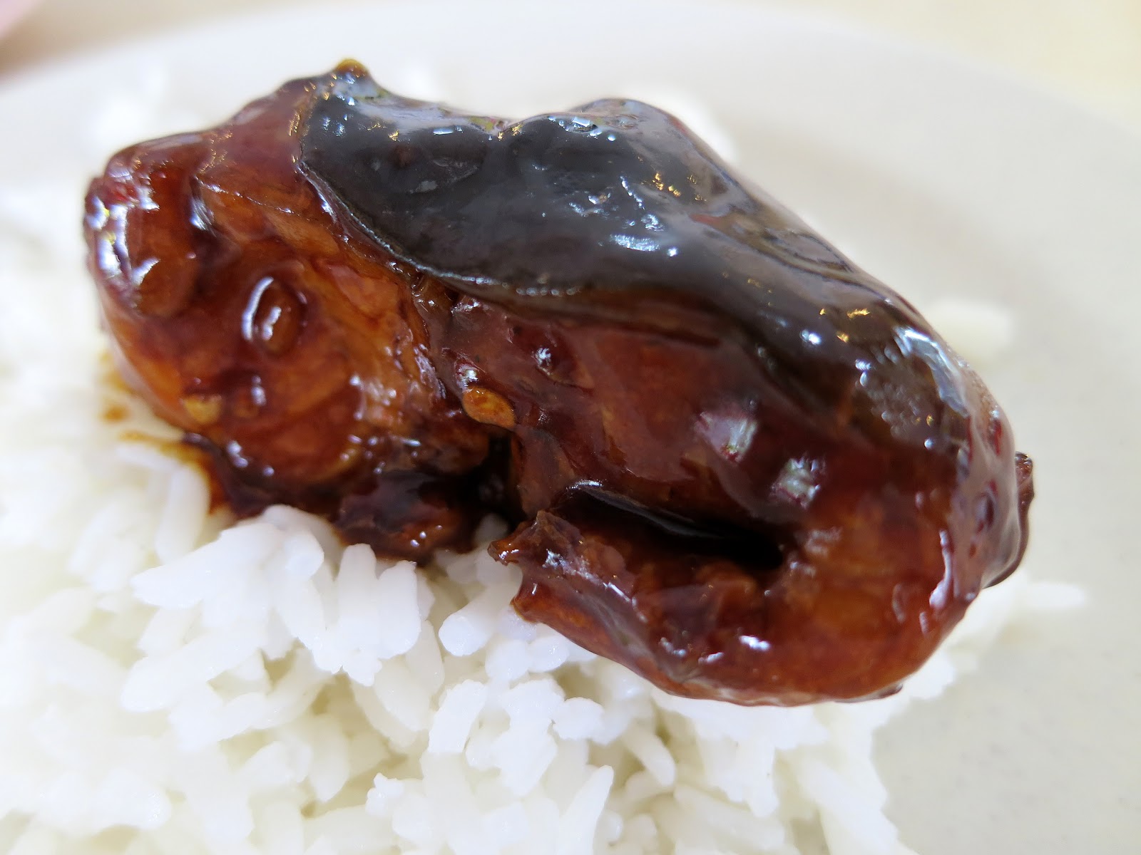 Claypot Catfish at Restoran Top Chance 聚品鲜 in Taman Daya, Johor Bahru