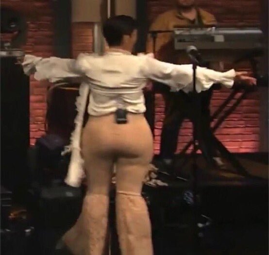 Nelly Furtado Body Nelly Furtado Body