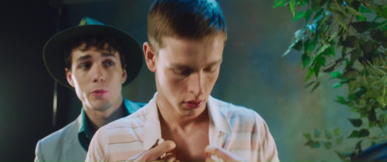 ausCAPS Harris Dickinson shirtless in Postcards From London