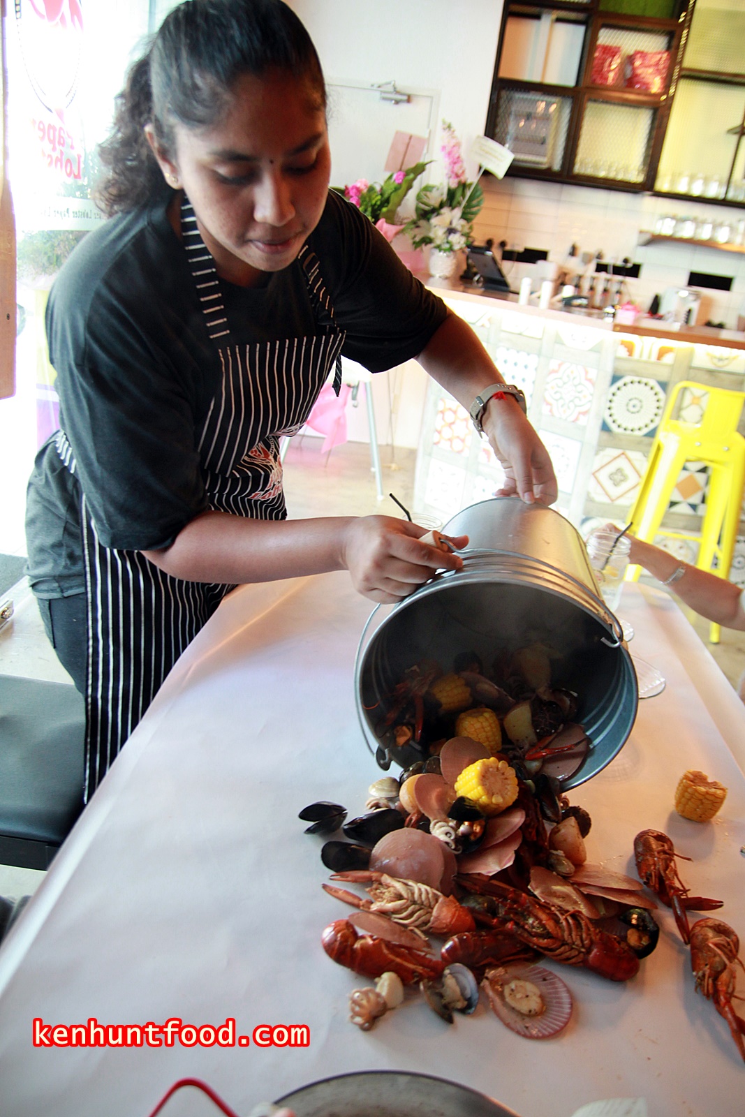 recipe willy Love Nutrient Newspaper Lobster Bistro Bayan Baru, Penang.