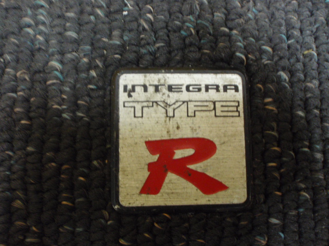 Honda%2BIntegra%2BType-R%2BDC2%2B1%2BSet%2BGenuine%2BCarpet%2BMats%2B%25283%2529.JPG