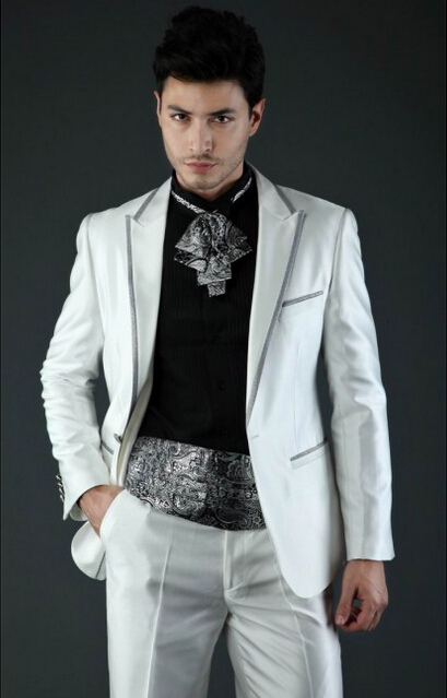 10 Model Desain Baju Jas Pengantin Pria Terkini Warna Putih 10 Model Desain Baju Jas Pengantin Pria Terkini Warna Putih