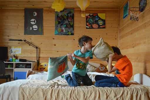 Cara Dekorasi Kamar Anak Dengan Biaya Hemat & Mudah Cara Dekorasi Kamar Anak Dengan Biaya Hemat & Mudah