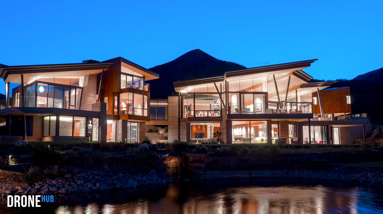 55 Photos vs. Luxury Modern Telluride Colorado Mountain Estate Interior Design Tour
