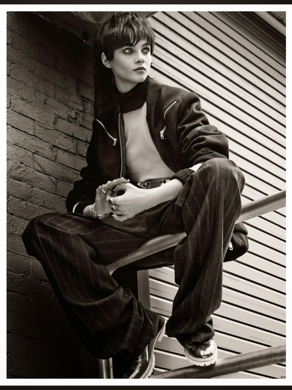 маскулинные девушки это. маскулинные девушки это. кара делевинь андрогинный стиль. модель тильда суинтон. парни с макияжем.