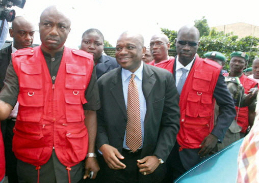 orji kalu diverted N2.9billion from Abia state to company account orji kalu diverted N2.9billion from Abia state to company account