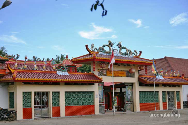 vihara avalokitesvara serang banten