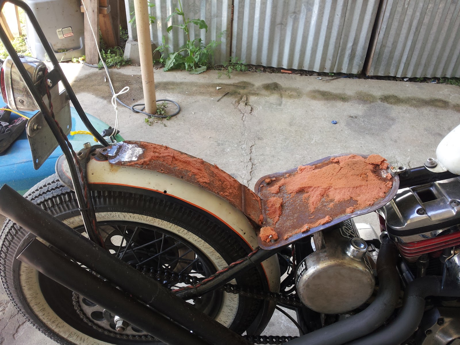 Rattpiss Officionados King and Queen Seat Build