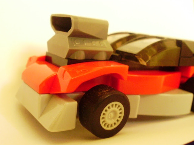 MOC LEGO Racer vermelho