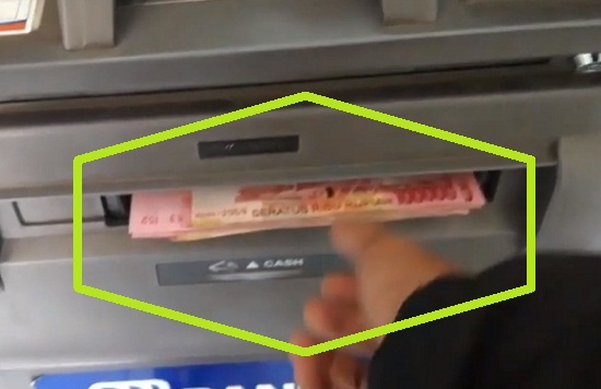 Step Ketiga Mengambil Uang Tunai Via ATM BRI 2 Step Ketiga Mengambil Uang Tunai Via ATM BRI 2