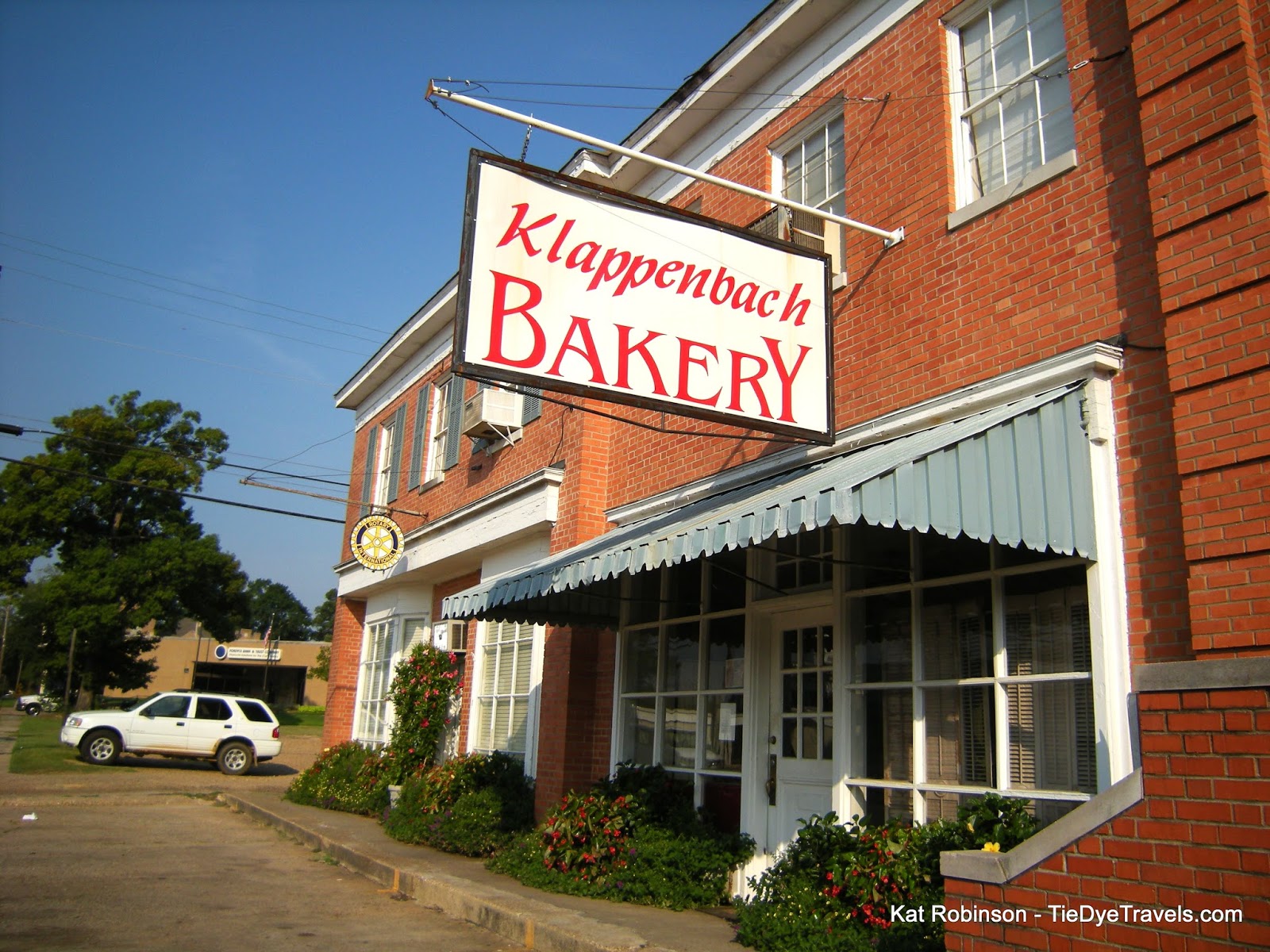 Tie Dye Travels with Kat Robinson Author, Arkansas Food Historian, TV