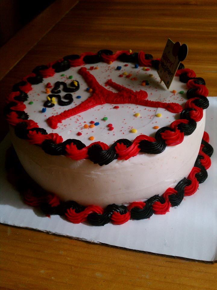 Introducing....: Jordan cake returns but in red and black!!!