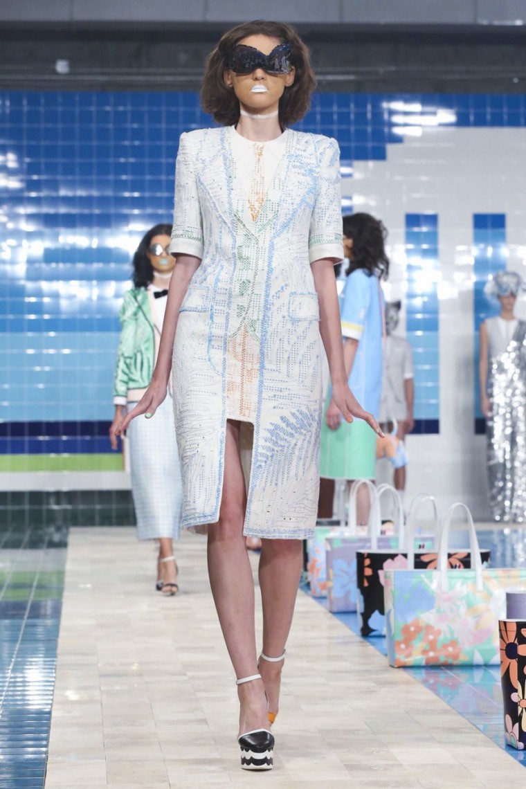Thom Browne Spring Summer 2017 - New York Fashion Week thom-browne, thom-browne-spring-summer, thom-browne-printemps-ete, nyfw, nyfw16, new-york-fashion-week, runway-photos, model-photos, fashion-photos, thom-browne-ss17, thom-browne-spring-summer-new-york-fashion-week, dudessinauxpodiums, du-dessin-aux-podiums