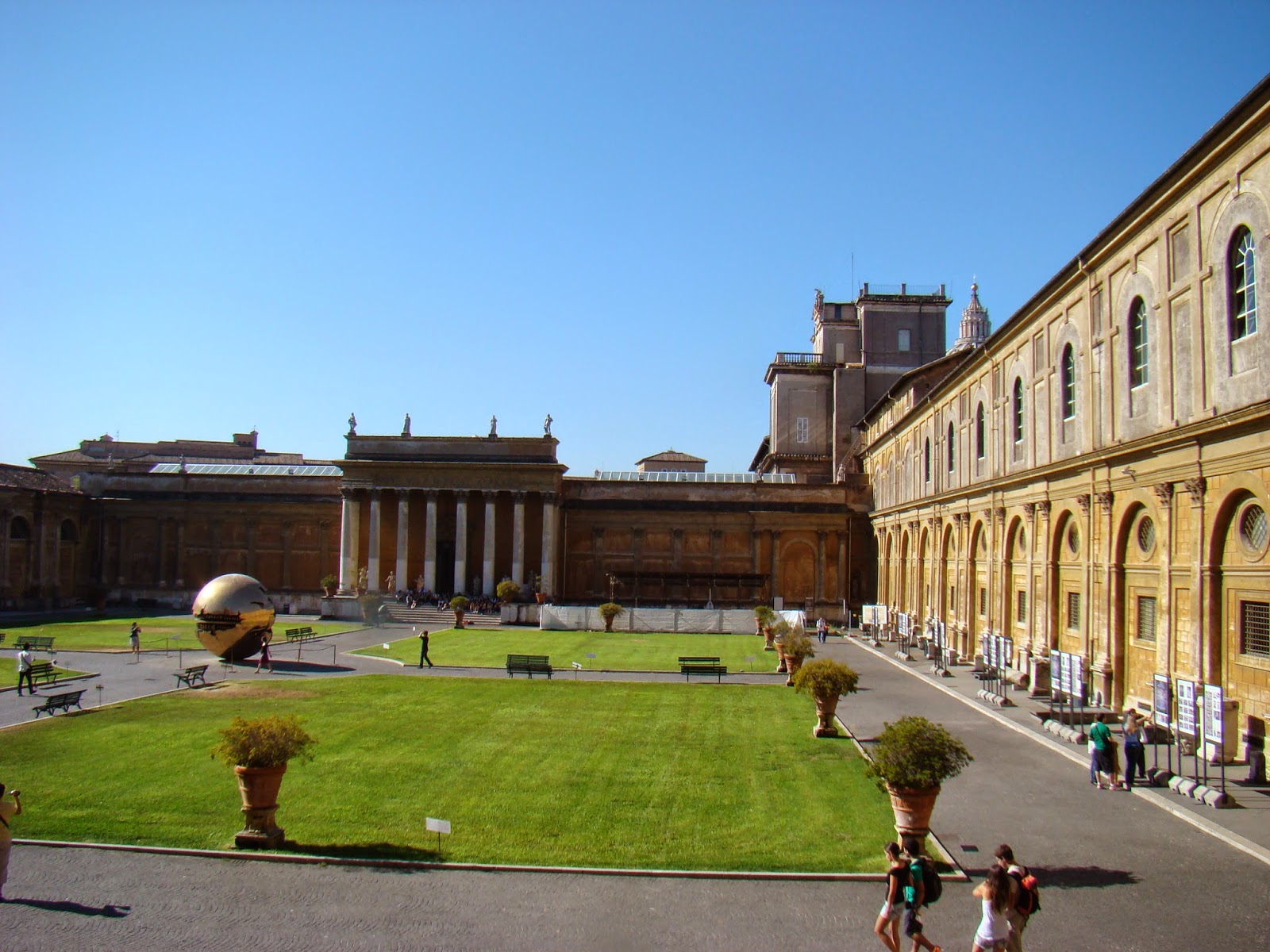 VATICANO
