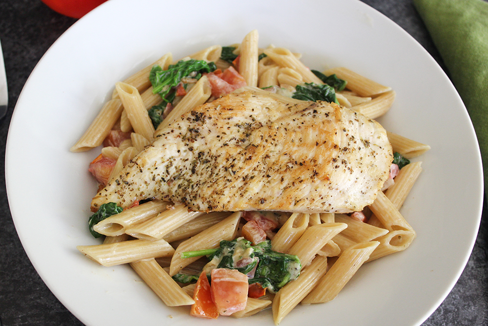 Southern Mom Loves Italian Chicken, Spinach & Tomato in a Garlic