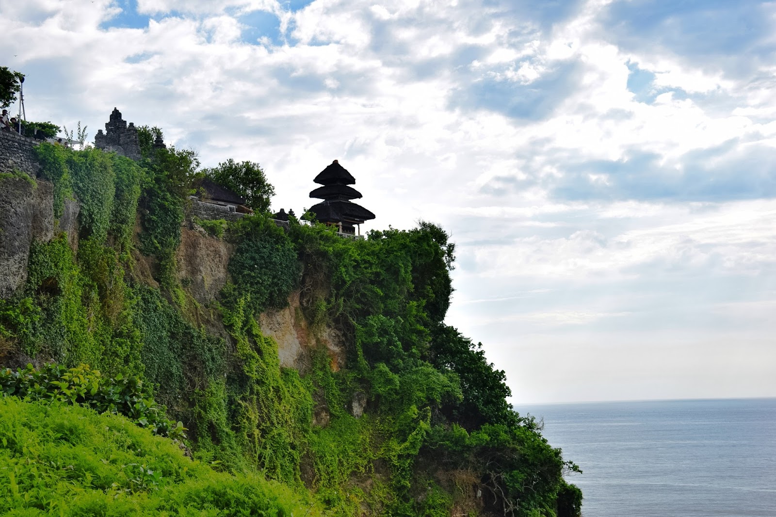 pura luhur temple