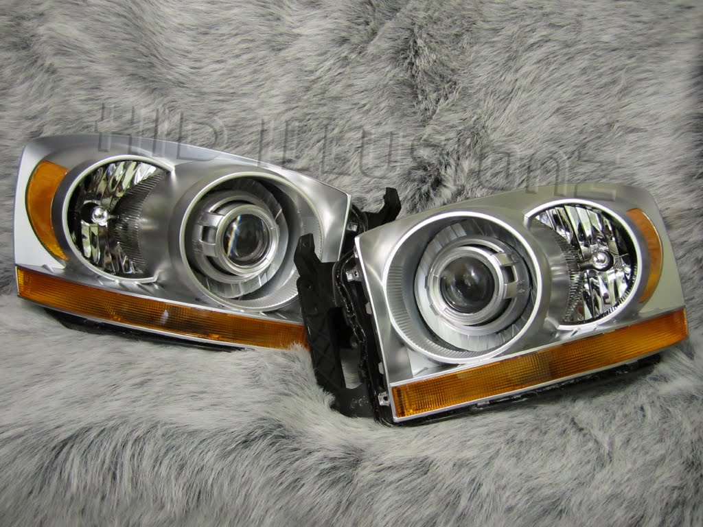 HID ILLUSIONZ Dodge Ram 1500 E55 Cayenne Projector HID Retrofit Headlights