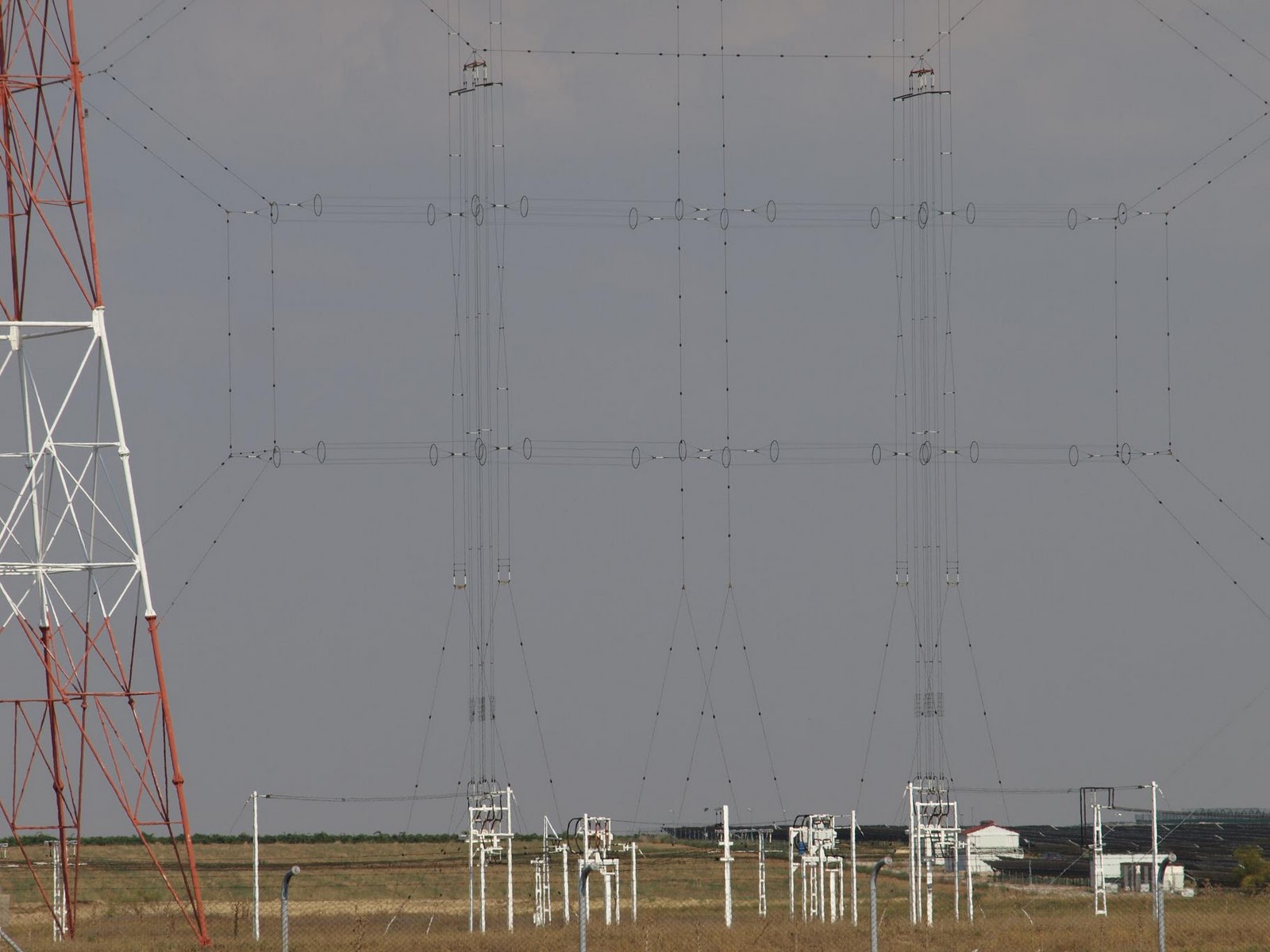 juanlucordobadx Antenas de Radio Exterior de España en Noblejas (Toledo).